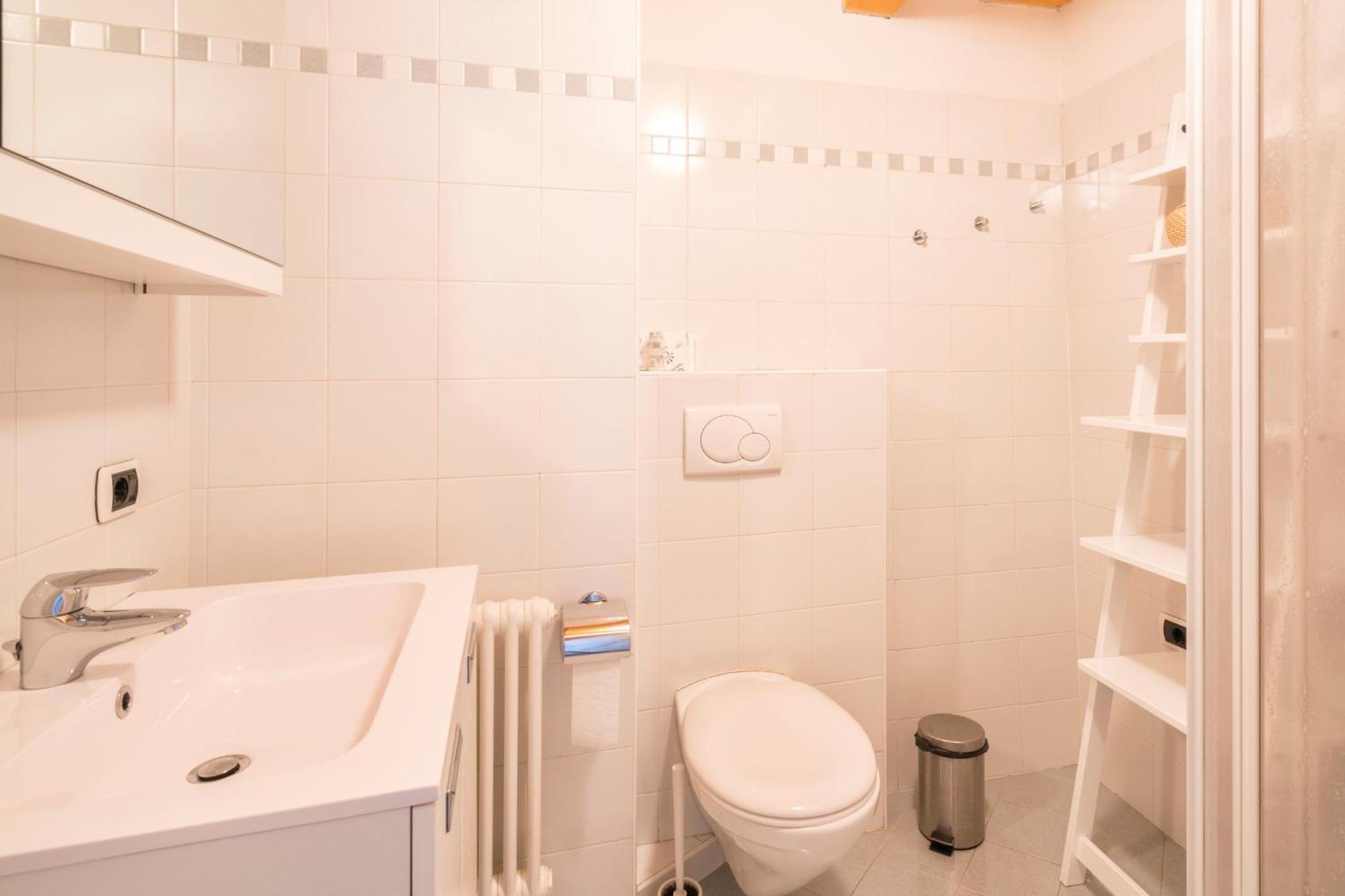 Stay Cooper L Goethe Guesthouse Больцано Экстерьер фото